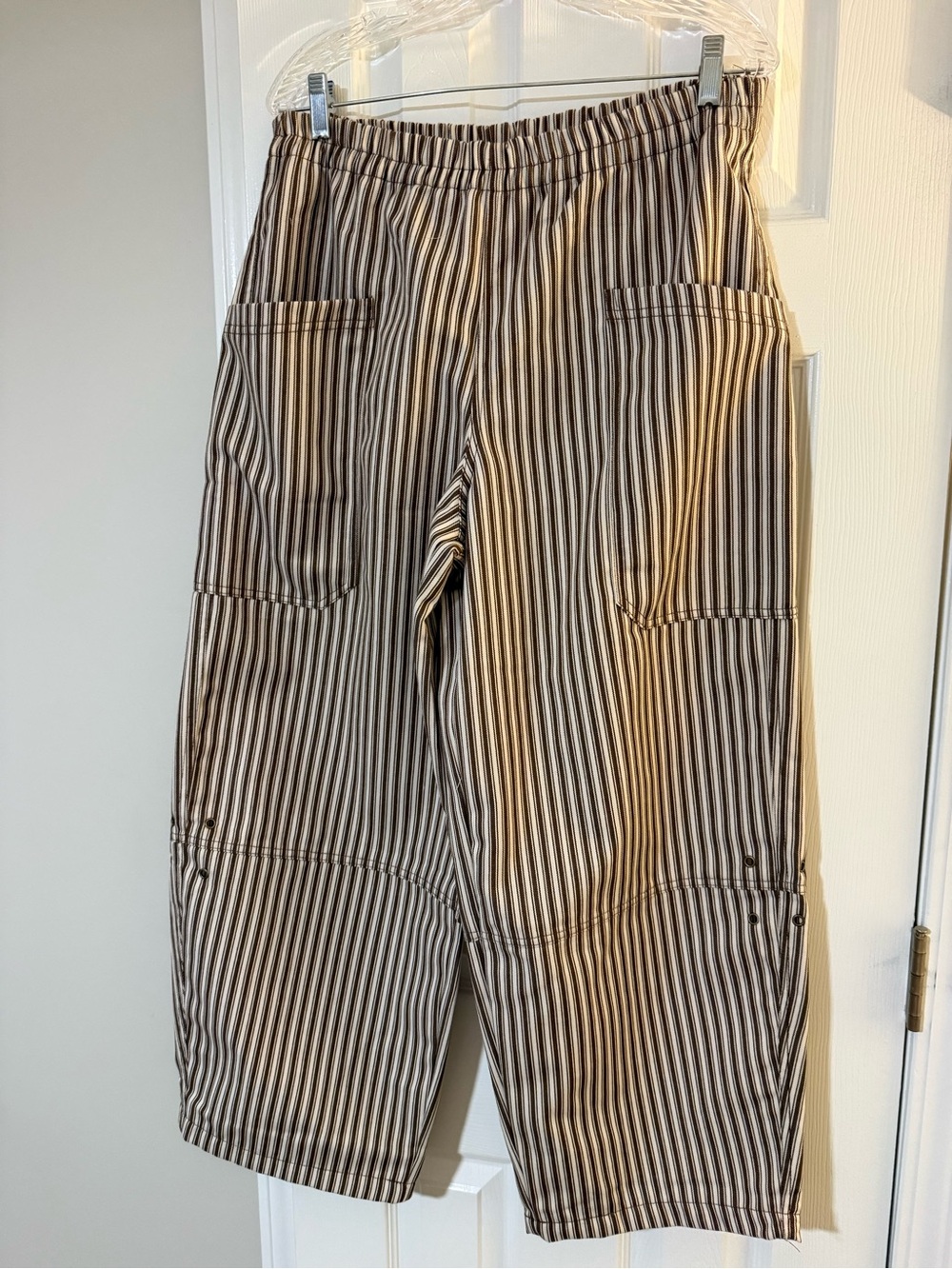 JOA Striped Brown Relaxed Barrel Pants